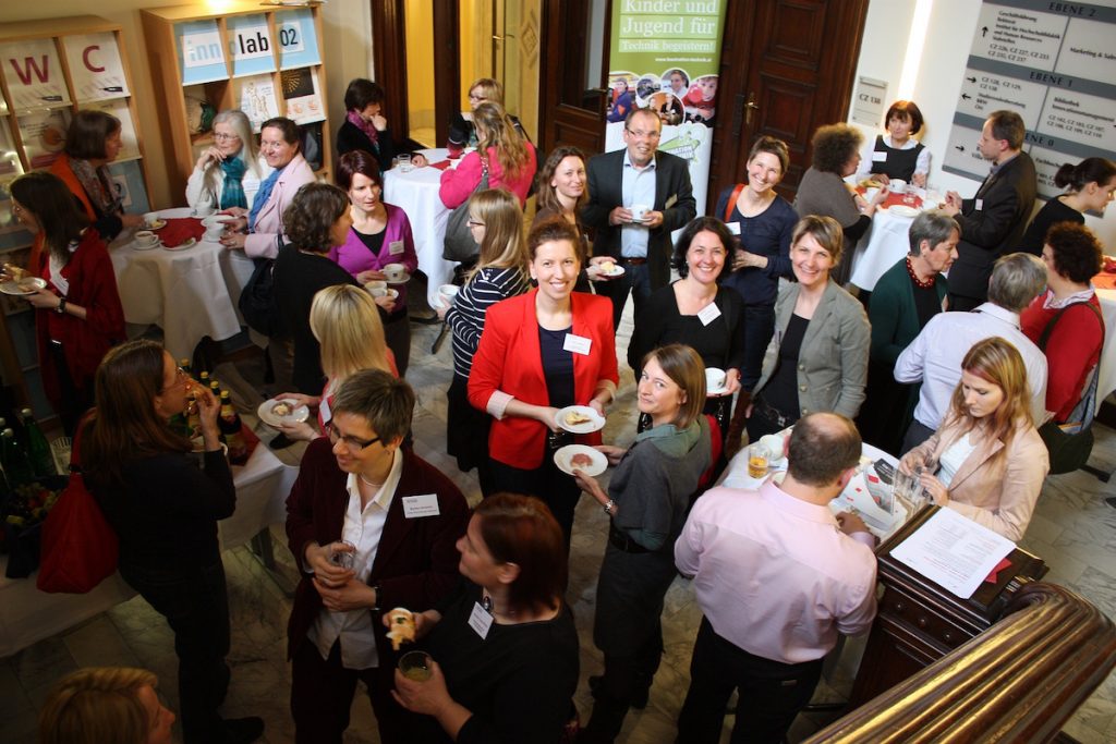 2013-39. Netzwerktreffen in der Steiermark-FH Campus 02