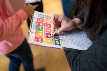 In 17 Zielen um die Welt. Mit dem ScienceCenter-Netzwerk die Nachhaltigkeitsziele der UNO entdecken.