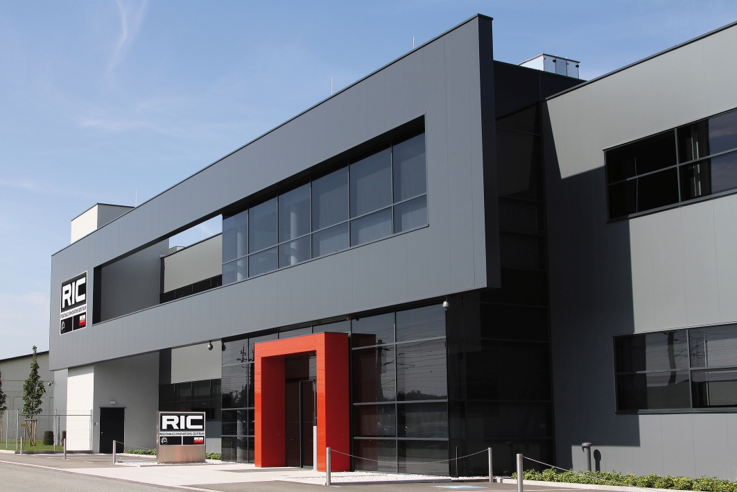 RIC (Regionales Innovations Centrum) GmbH RIC (Regionales Innovations Centrum) GmbH