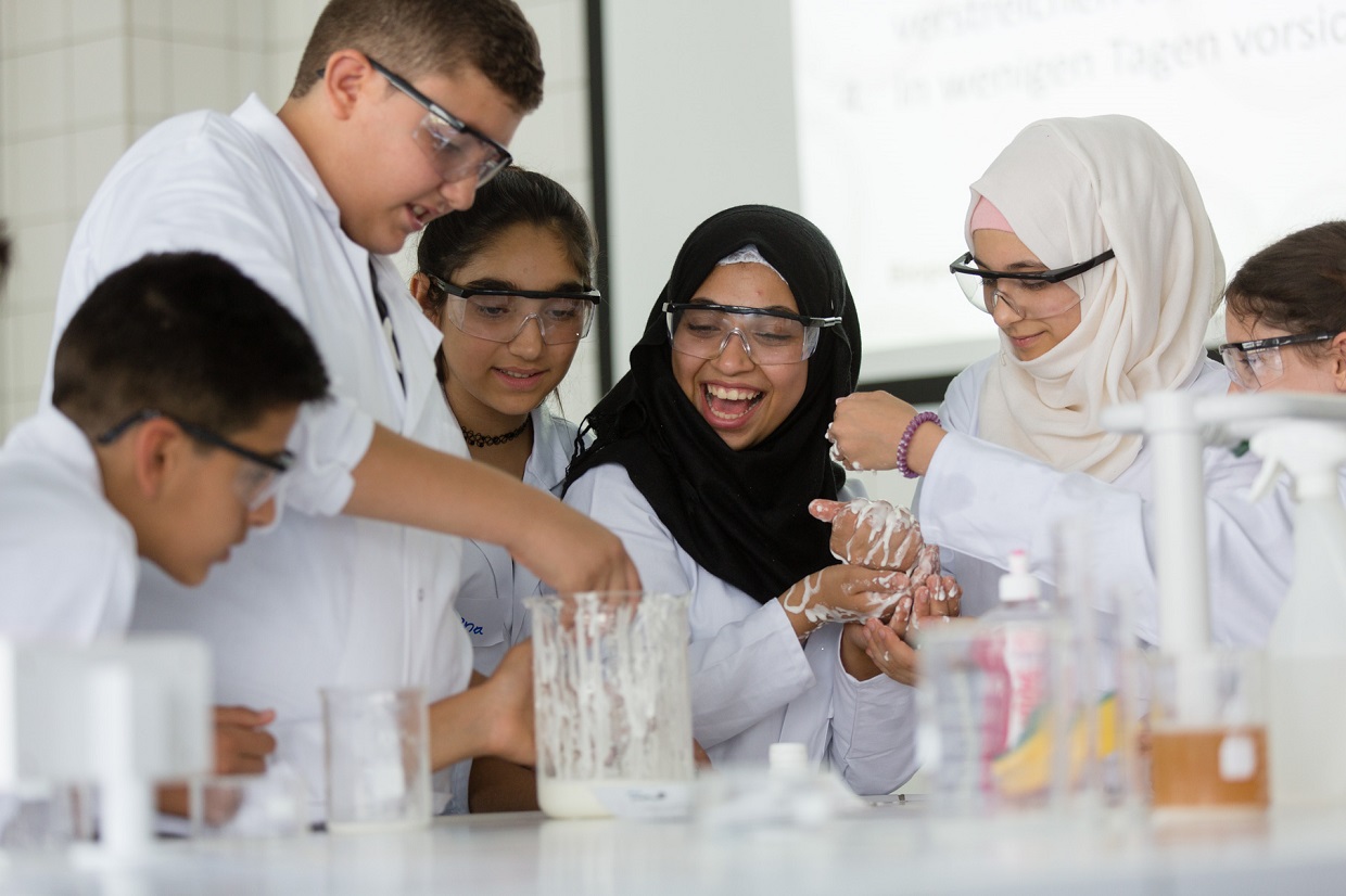 Be a STaR – Erlebe Chemie Be a STaR – Erlebe Chemie